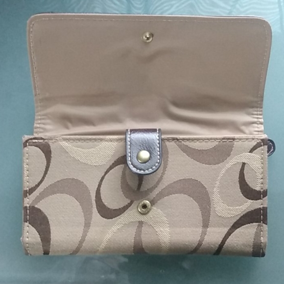 Bogo Wallet - Picture 2 of 8